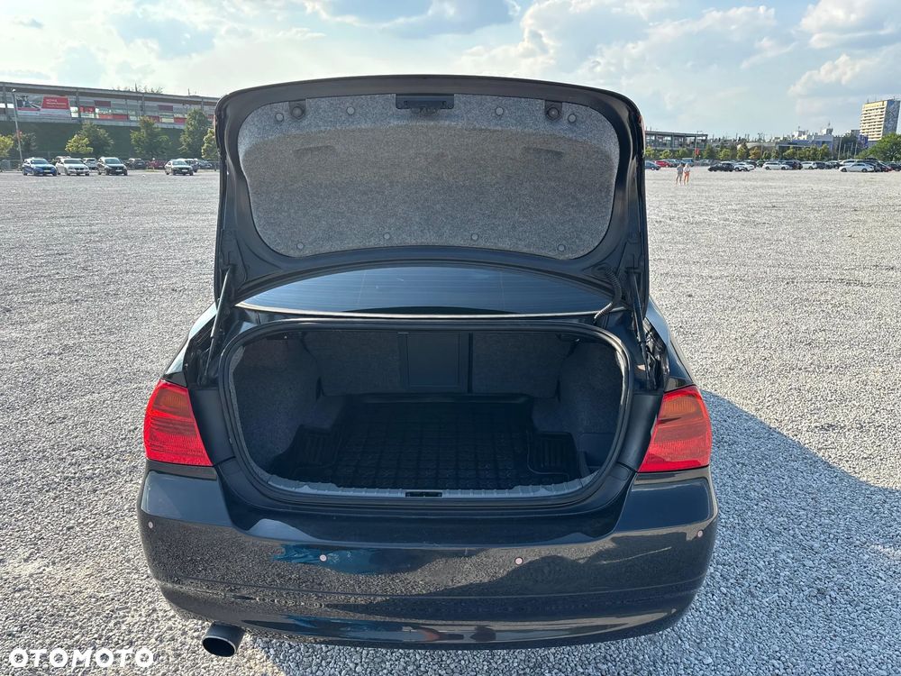 BMW Seria 3 - 9
