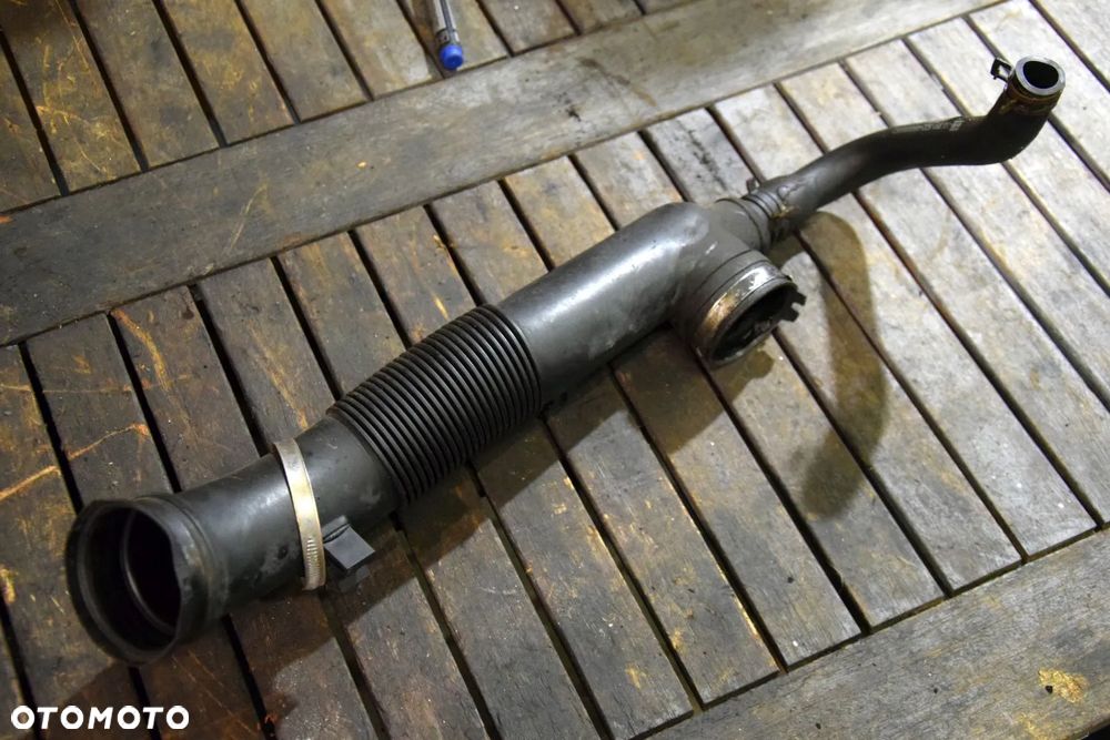 Opel Meriva A 1.4 Z14XEP Przewód rura dolotu powietrza 55354342 - 2