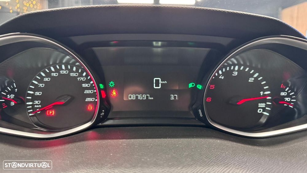 Peugeot 308 1.5 BlueHDi Active - 15