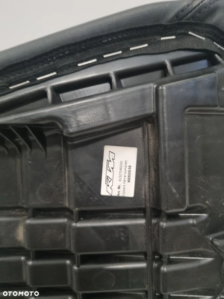 KTM 1290 Super Duke GT Fotel Siedzenie Kanapa 61507040000 - 3