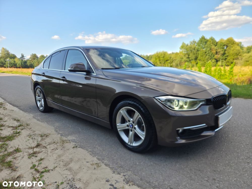 BMW Seria 3 316i Luxury Line - 3