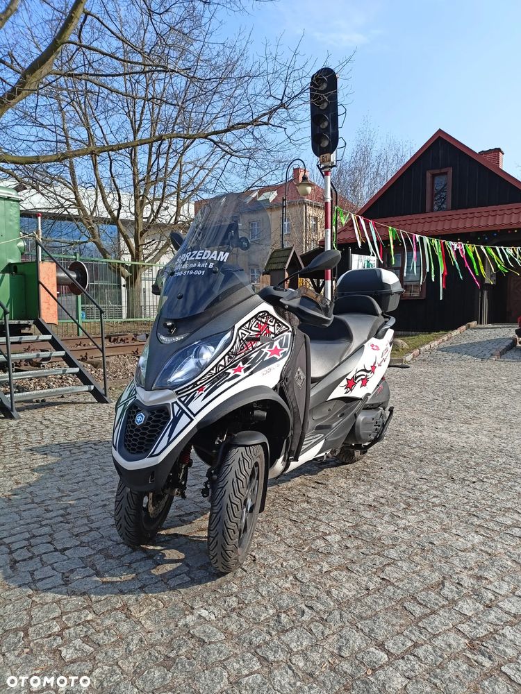 Piaggio MP-3 - 9
