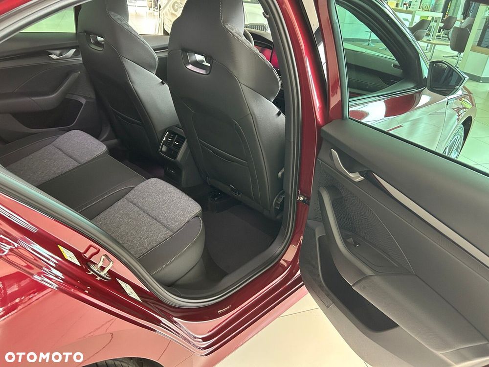 Skoda Octavia 1.5 TSI mHEV Sportline DSG - 15