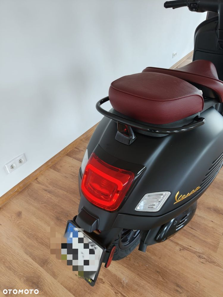 Piaggio Vespa - 24
