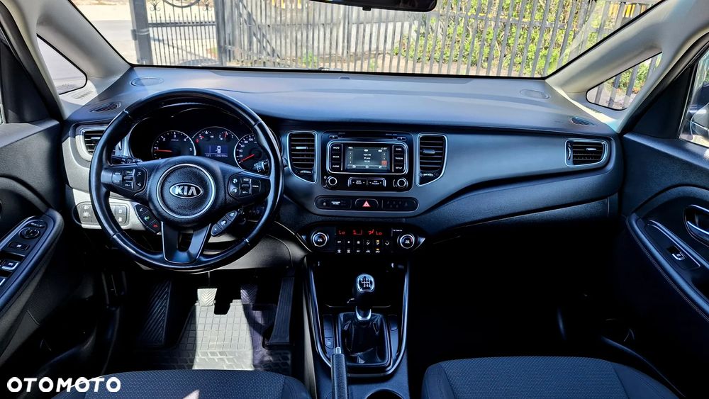 Kia Carens 1.7 CRDi Spirit - 32
