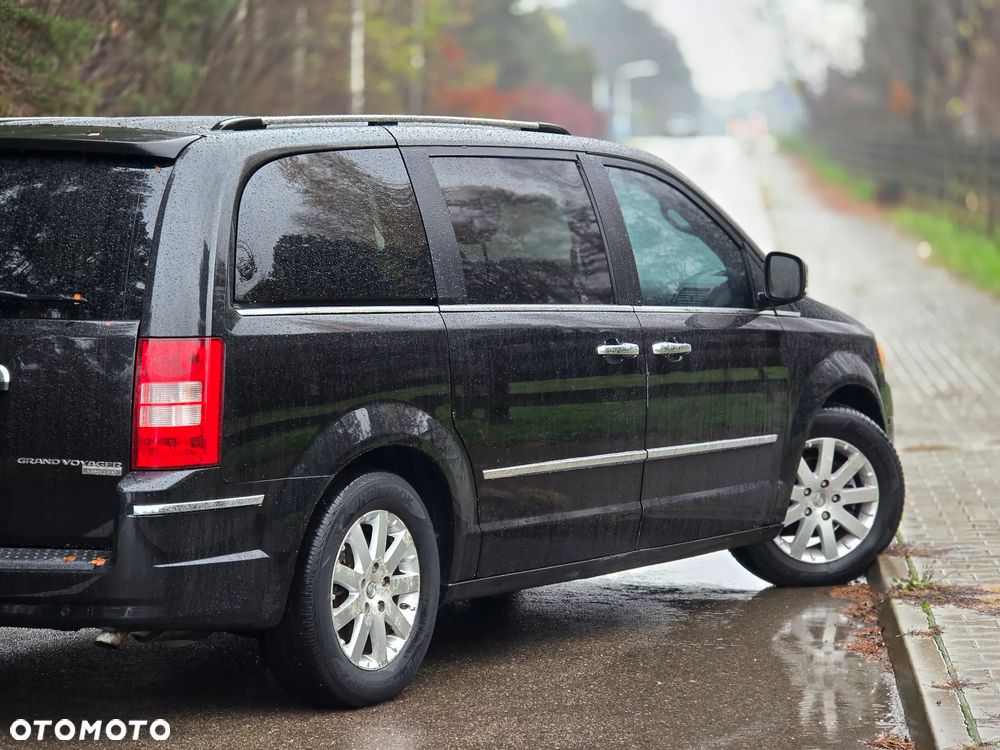 Chrysler Grand Voyager 2.8 CRD Automatik Limited - 38