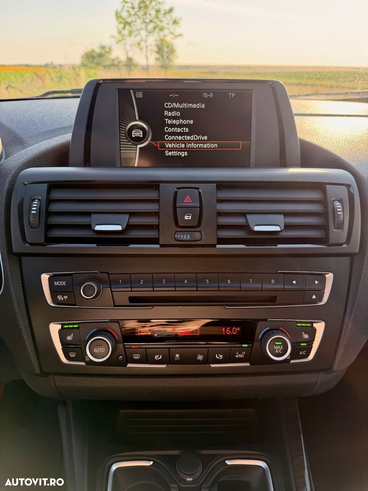 BMW Seria 1 118d Sport Line - 16