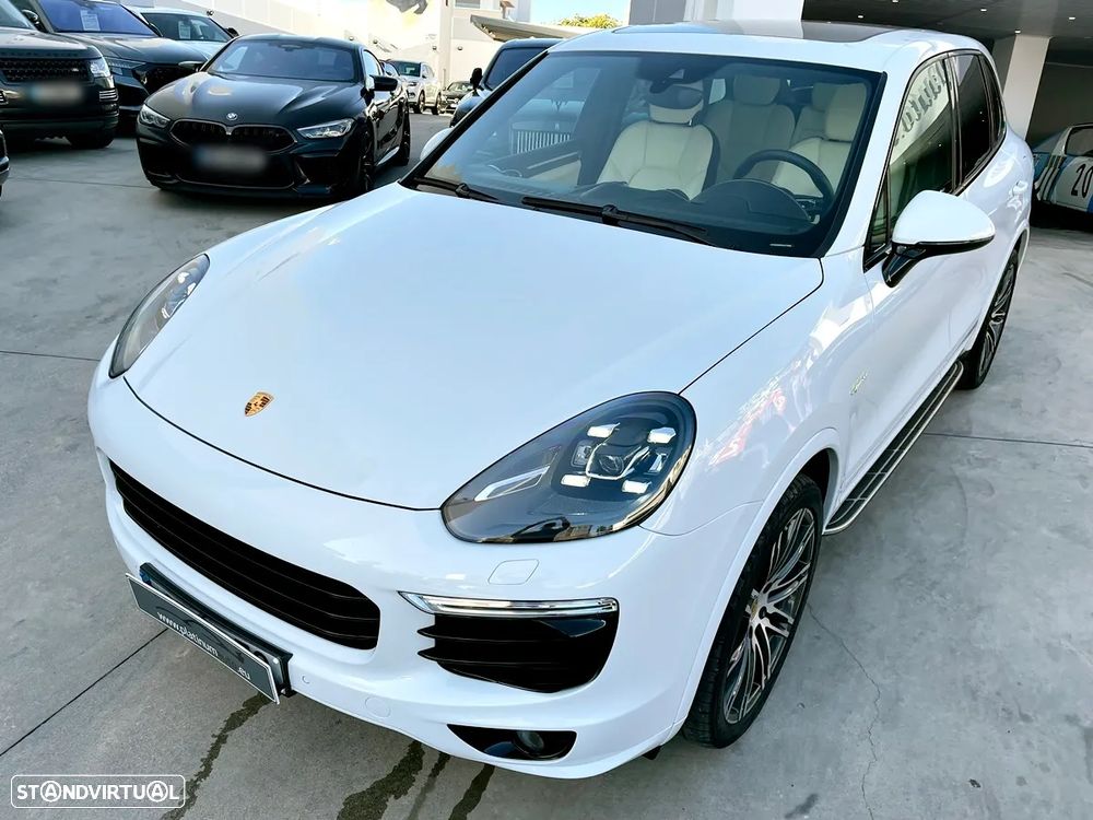 Porsche Cayenne S E-Hybrid - 59
