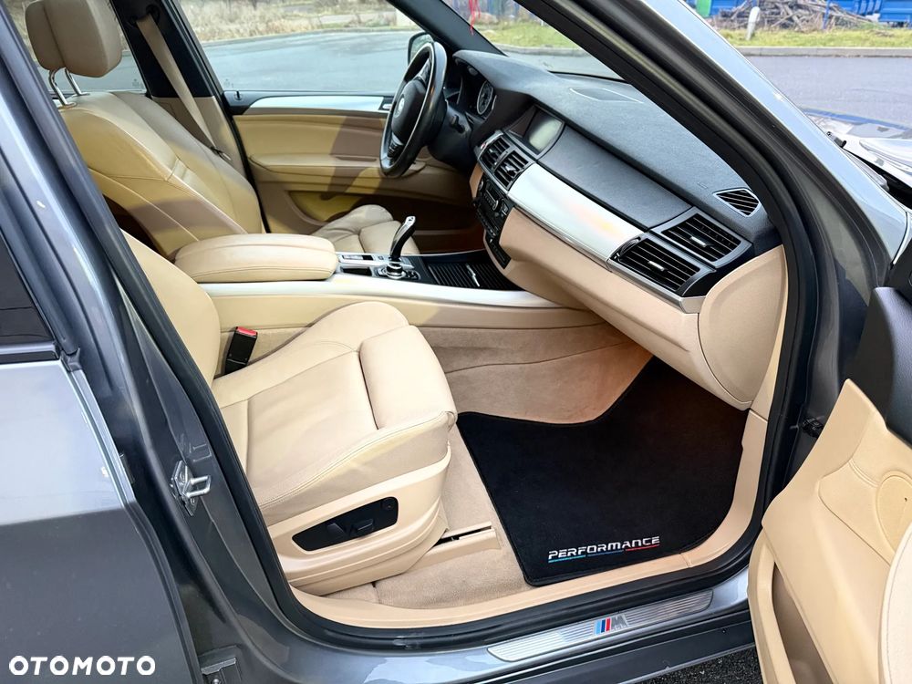 BMW X5 3.5i xDrive - 12