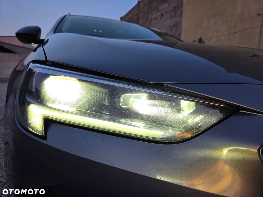 Opel Insignia 2.0 CDTI Elegance S&S - 36