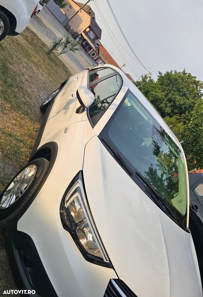 Opel Crossland 1.2 Start/Stop Enjoy - 2