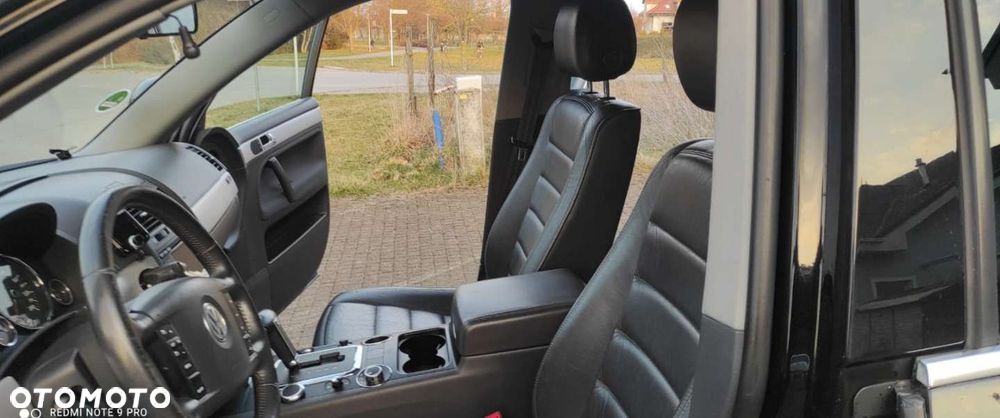 Volkswagen Touareg - 25