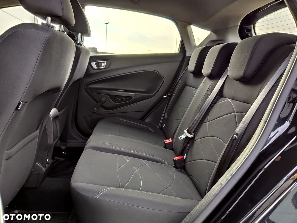 Ford Fiesta 1.4 Trend - 17