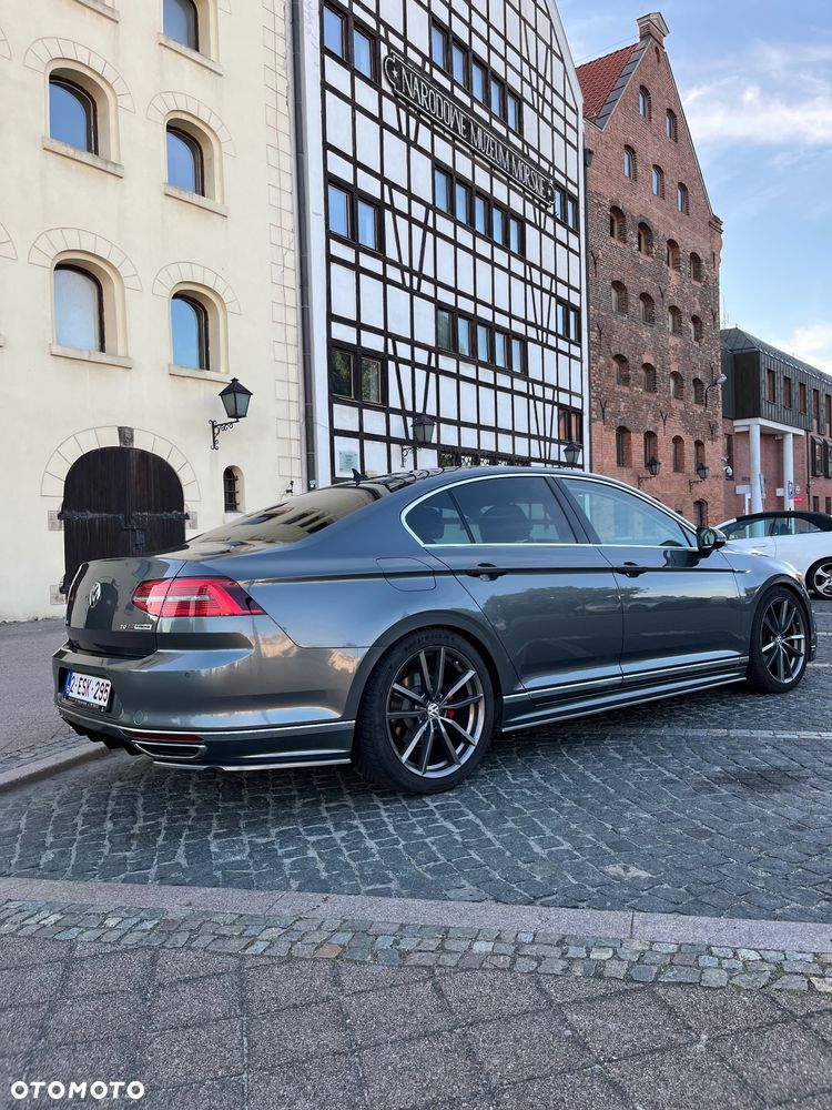 Volkswagen Passat - 3