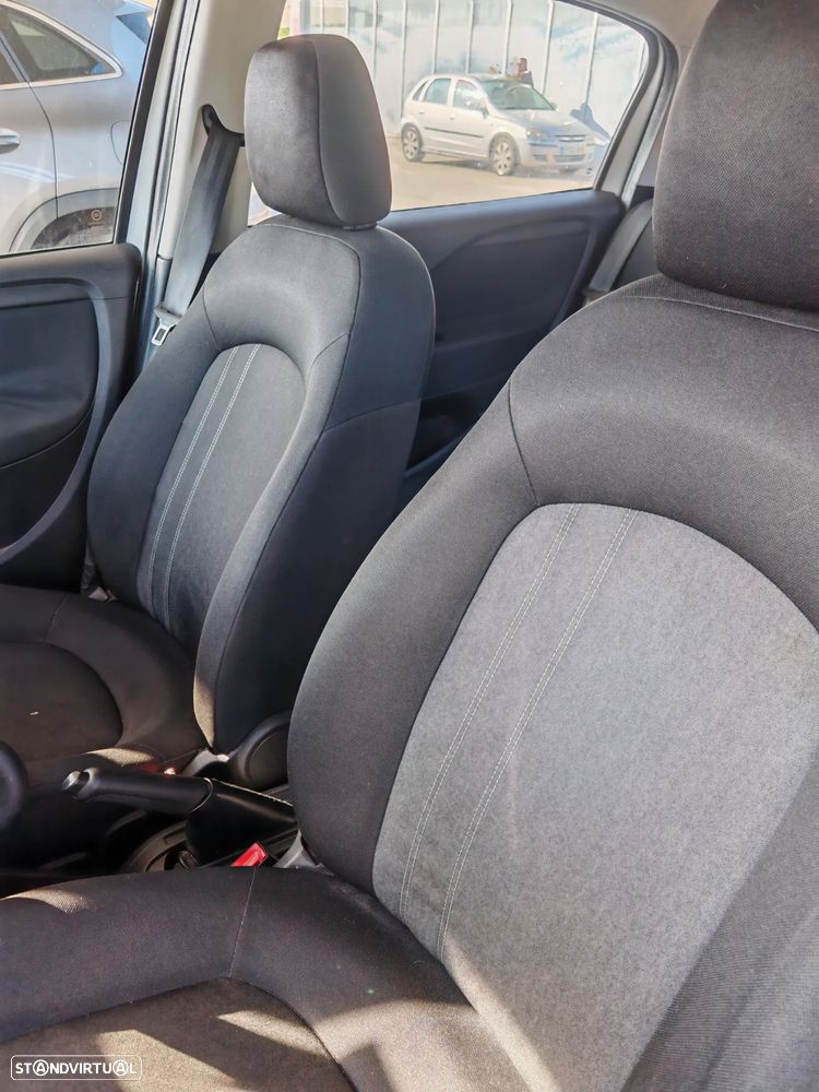 Fiat Punto 1.3 M-Jet Easy S&S - 15