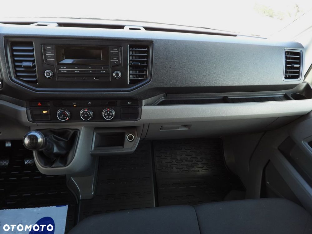 Volkswagen CRAFTER PLANDEKA 8 PALET TEMPOMAT KLIMATYZACJA  180KM - 28