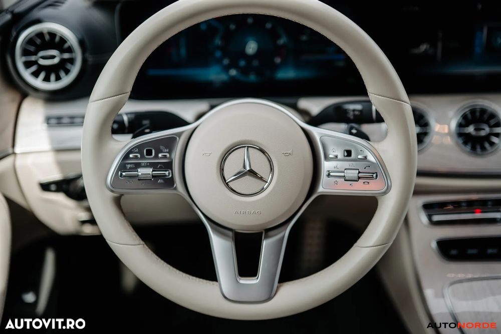 Mercedes-Benz CLS 350 d 4MATIC Aut - 24
