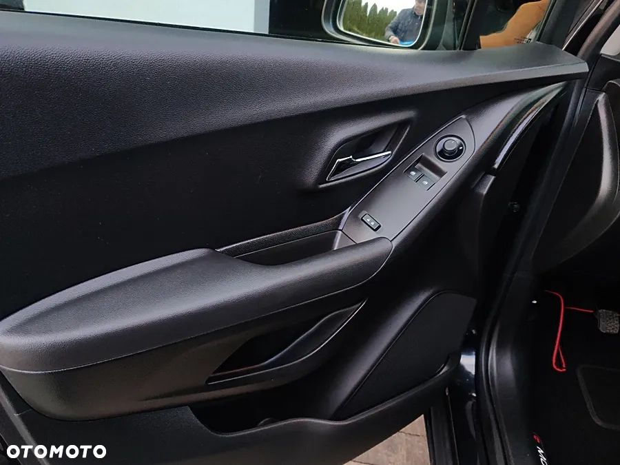 Chevrolet Trax 1.4T LT - 27