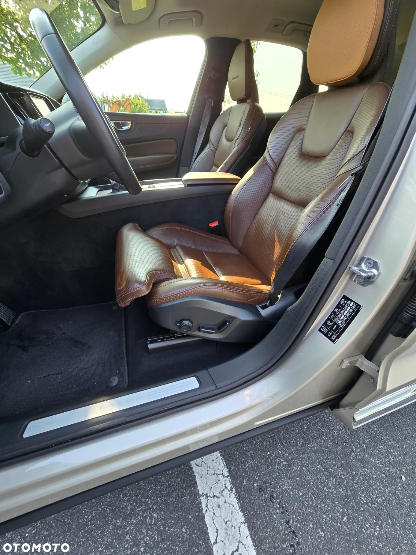 Volvo XC 60 T5 AWD Inscription - 12