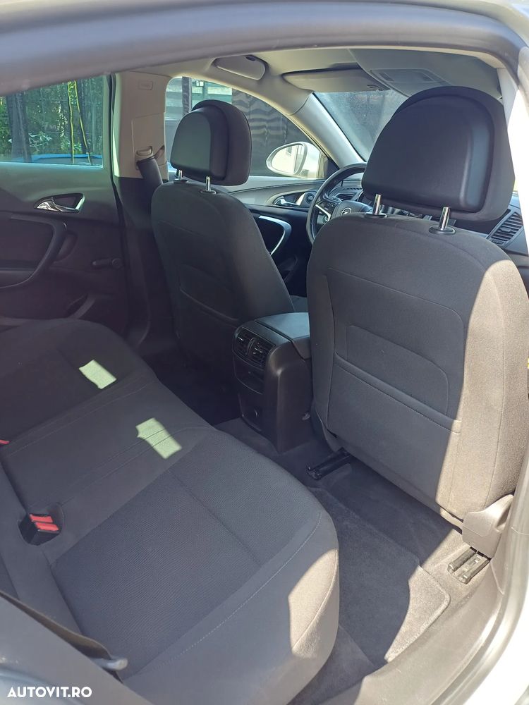 Opel Insignia 2.0 CDTI - 37