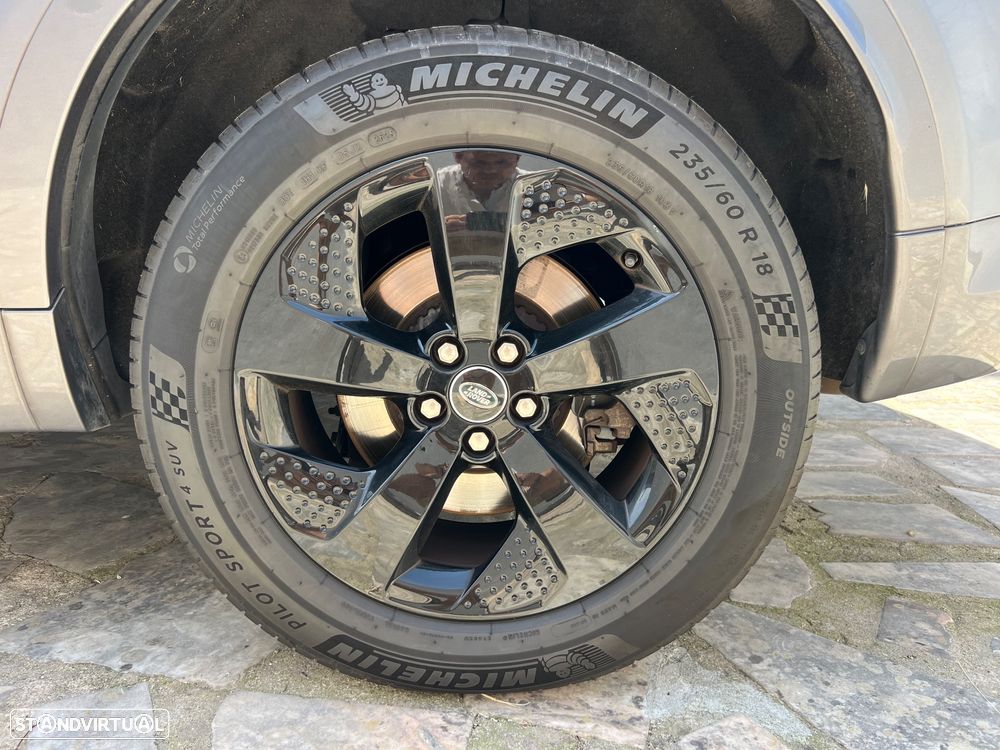 Land Rover Discovery Sport 2.0 eD4 R-Dynamic S 7L - 13