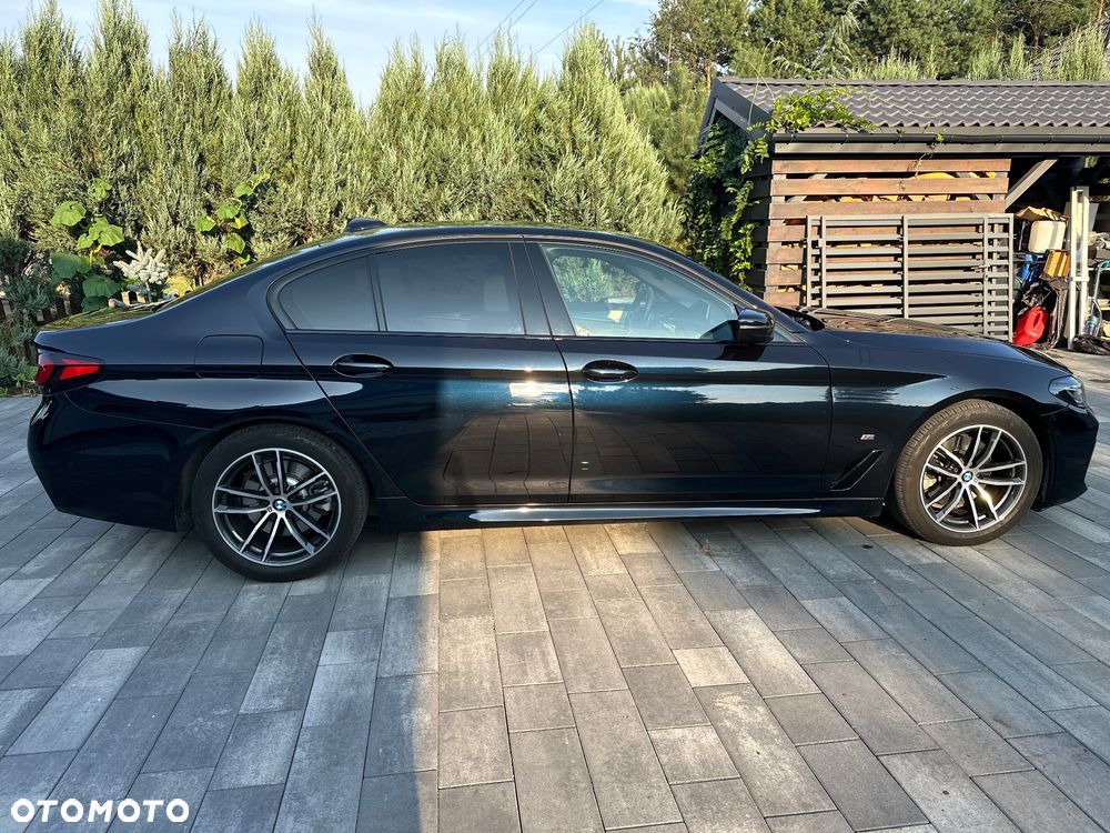 BMW Seria 5 520d xDrive - 8