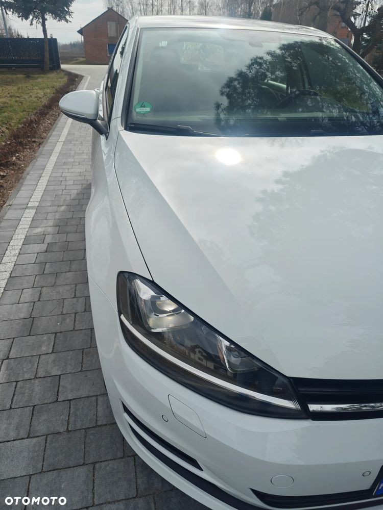 Volkswagen Golf 1.2 TSI BlueMotion Technology Comfortline - 4