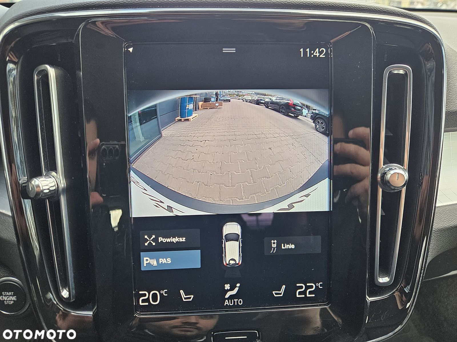 Volvo XC 40 - 18