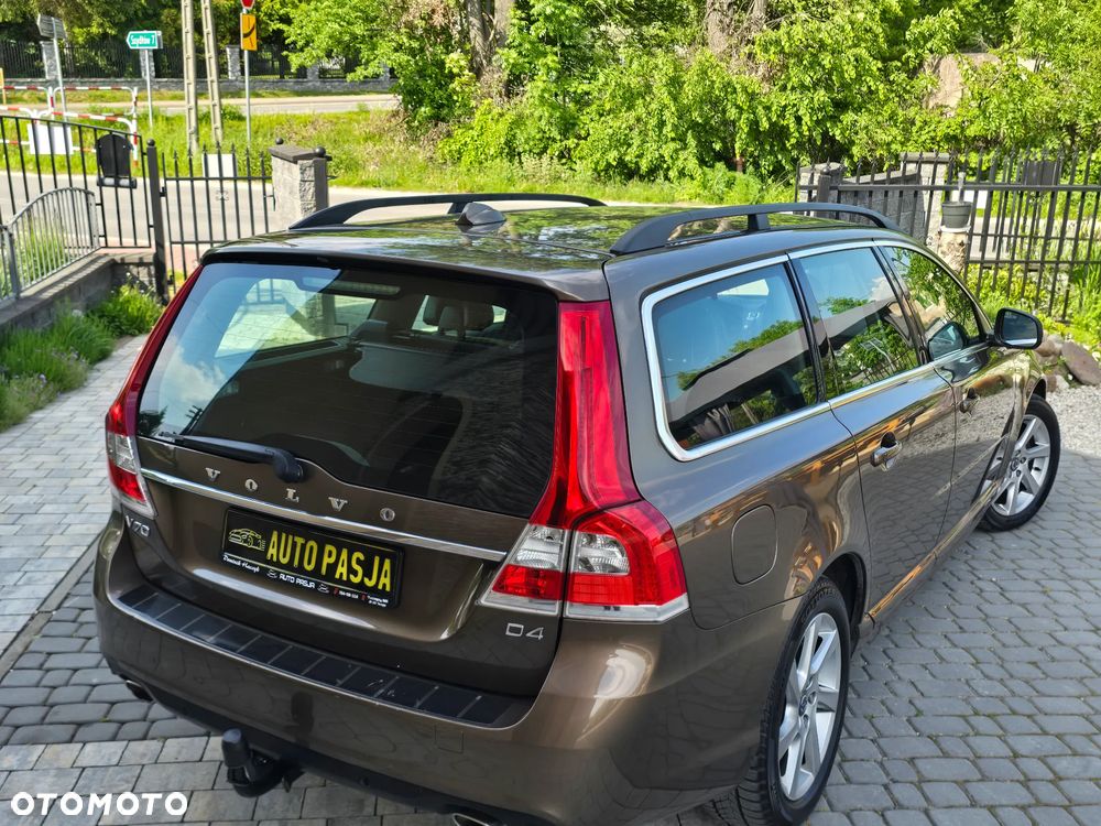 Volvo V70 D4 Geartronic Summum - 14