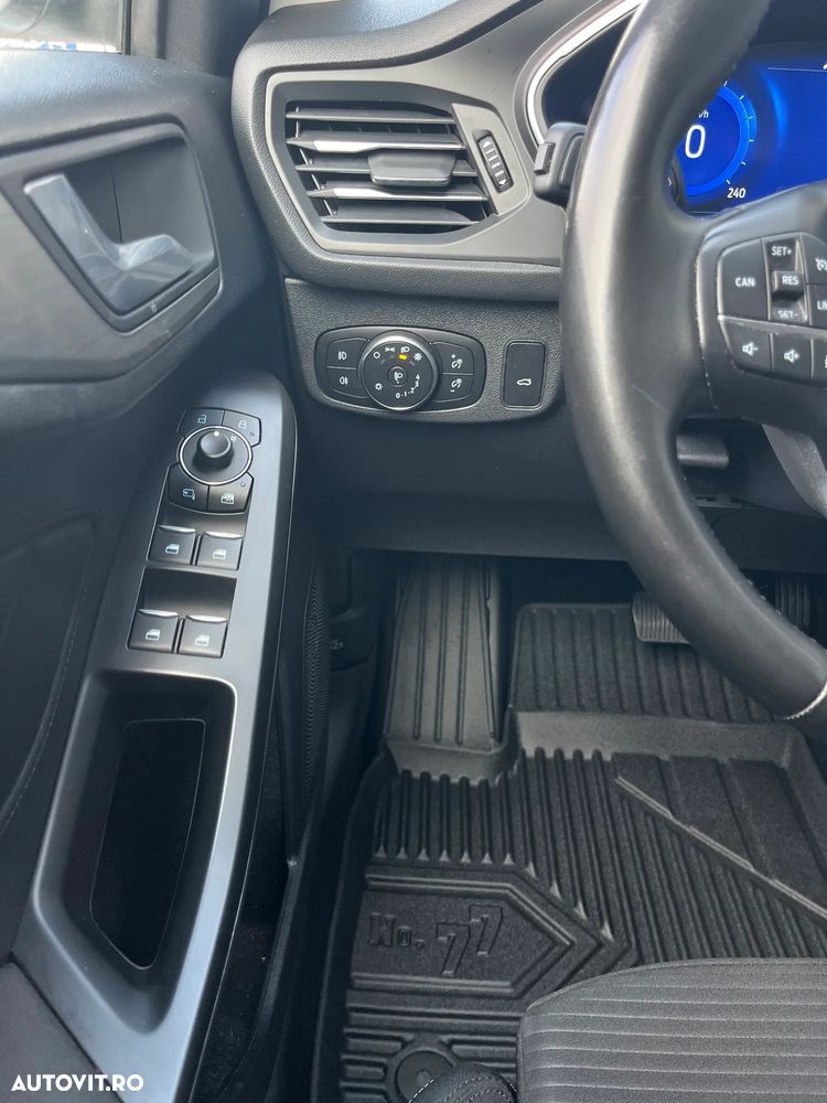 Ford Focus 1.5 EcoBlue Start-Stopp-System Aut. TITANIUM X - 24