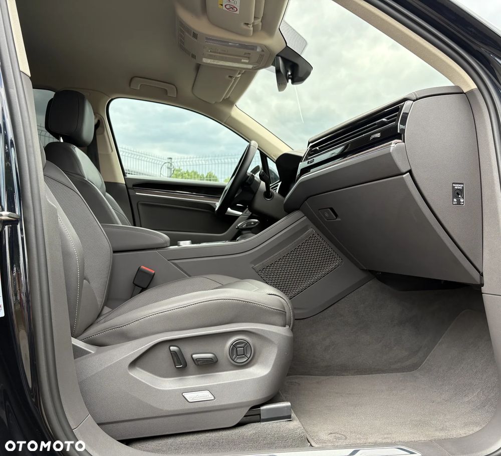 Volkswagen Touareg 3.0 V6 TDI SCR 4Mot Elegance - 34
