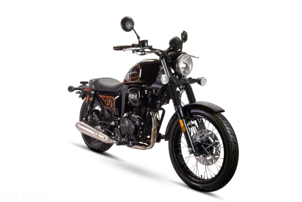 Junak M12 - 4