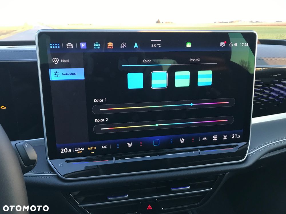 Volkswagen Passat - 17