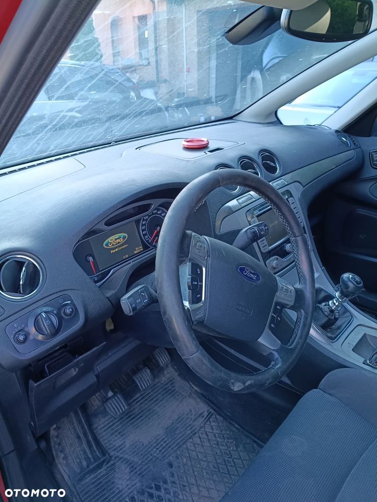 Ford S-Max - 4