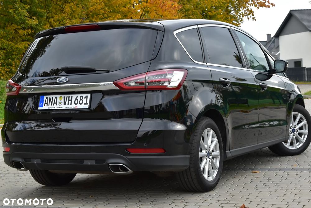Ford S-Max 2.0 TDCi Titanium PowerShift - 6