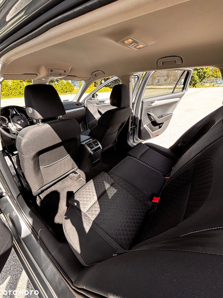 Skoda Superb 1.5 TSI Ambition - 10