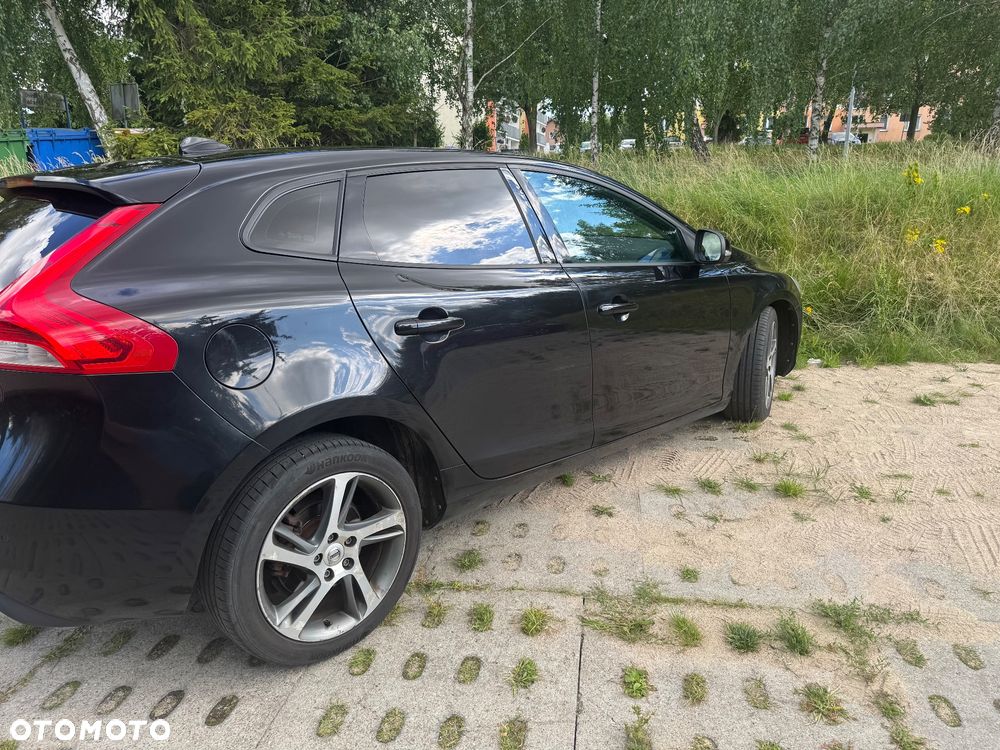 Volvo V40 D2 Drive-E R-Design Momentum - 7