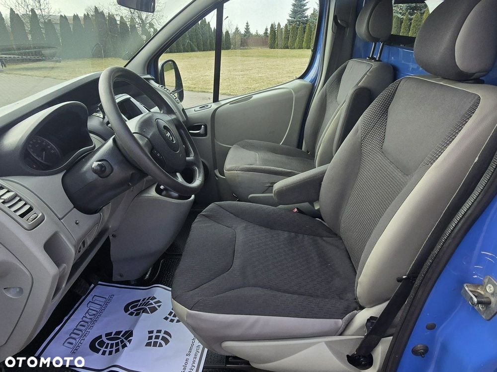 Opel Vivaro - 17