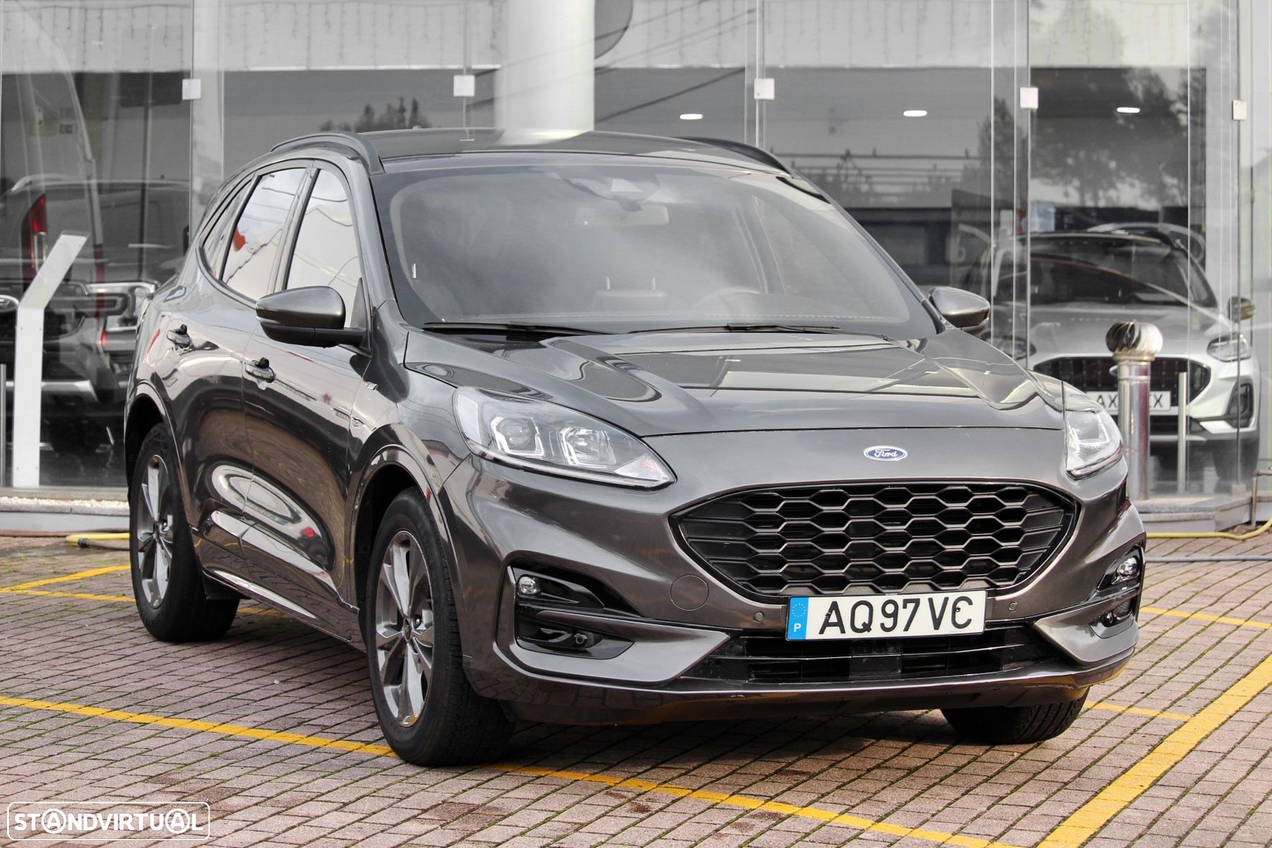 Ford Kuga 2.5 FHEV ST-Line - 1