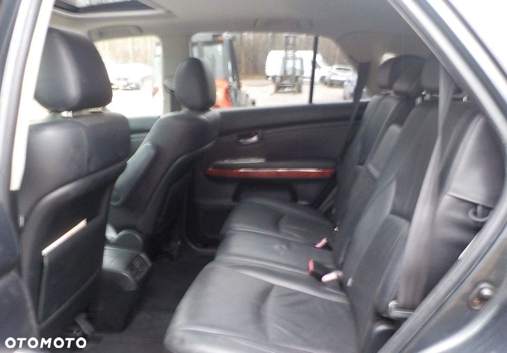 Lexus RX - 22