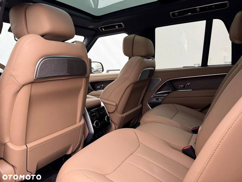 Land Rover Range Rover D350 Autobiography - 9