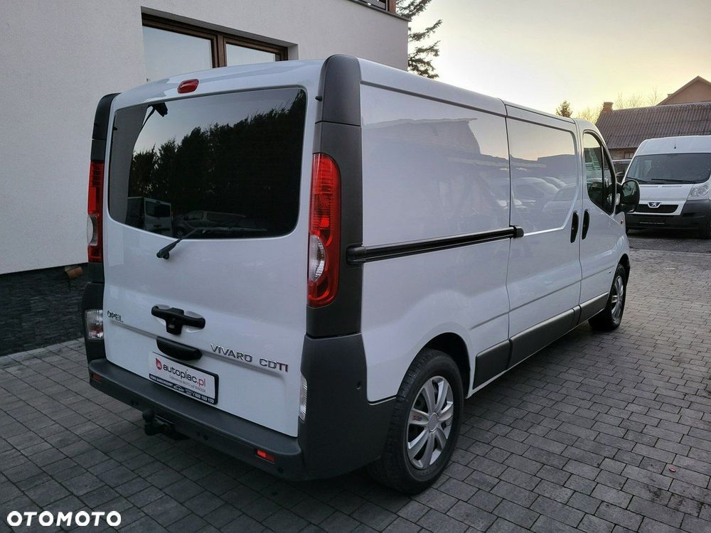 Opel Vivaro - 5