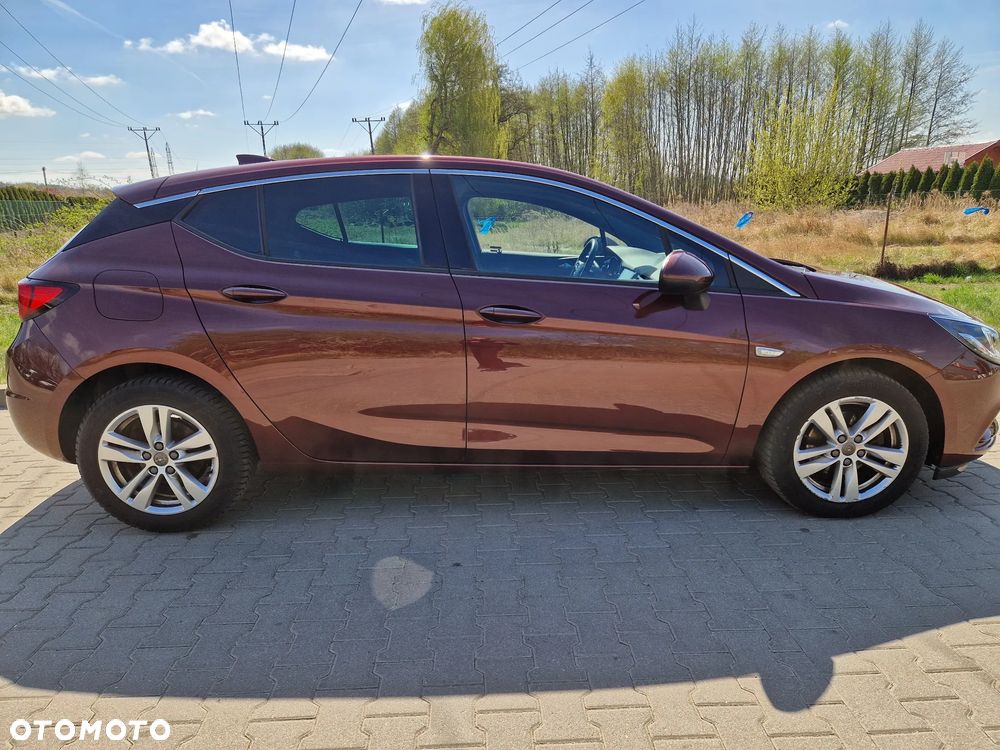 Opel Astra 1.4 Turbo Innovation - 2
