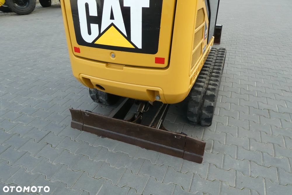 Caterpillar 301,7D Z NIEMIEC DWIE ŁYŻKI - 12