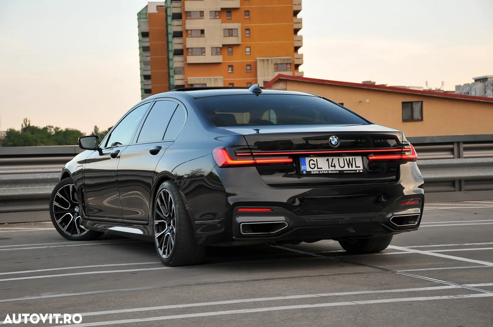 BMW Seria 7 745Le xDrive AT PHEV - 4
