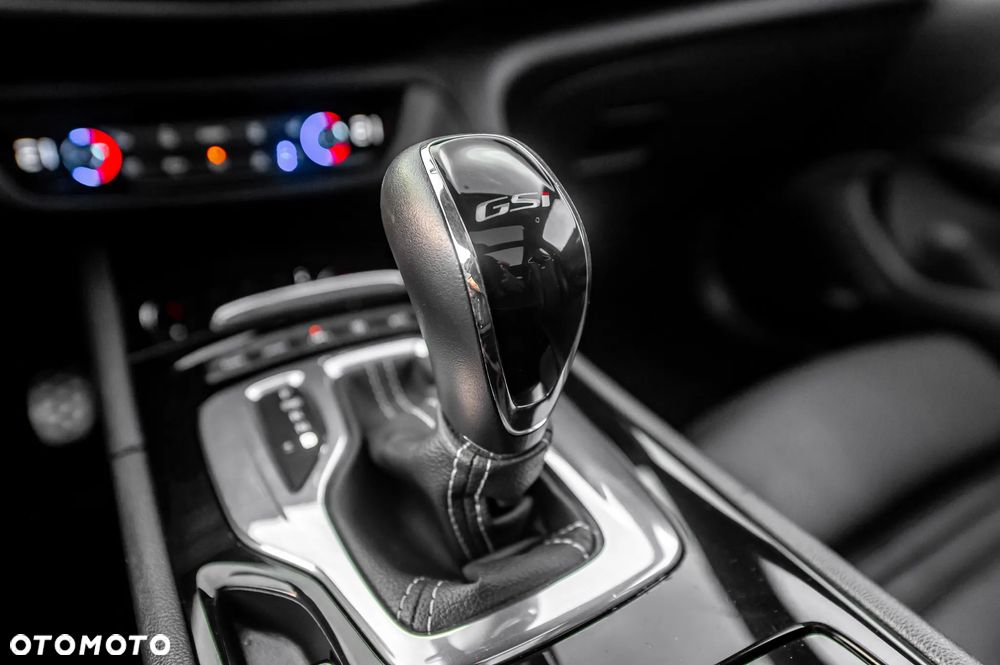 Opel Insignia 2.0 BiTurbo D 4x4 Automatik GSI - 36