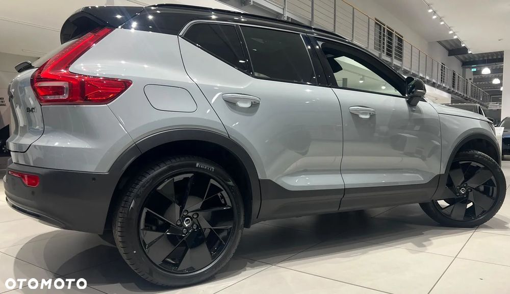 Volvo XC 40 B4 B AWD DKG RDesign - 1
