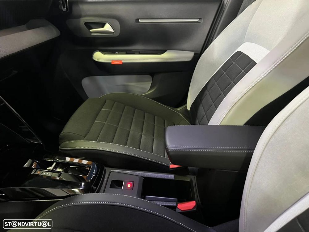 Citroën e-C3 44 kWh Autonomia Conforto Max - 13