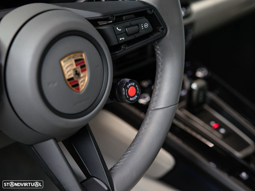Porsche 911 (992) Carrera S - 27
