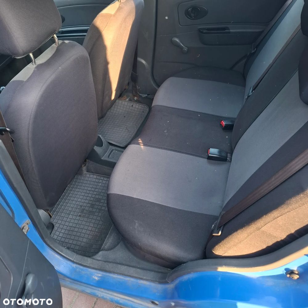 Chevrolet Spark - 5